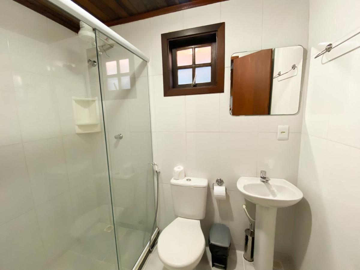 Pousada Bugio Vila do Abraao Ngoại thất bức ảnh