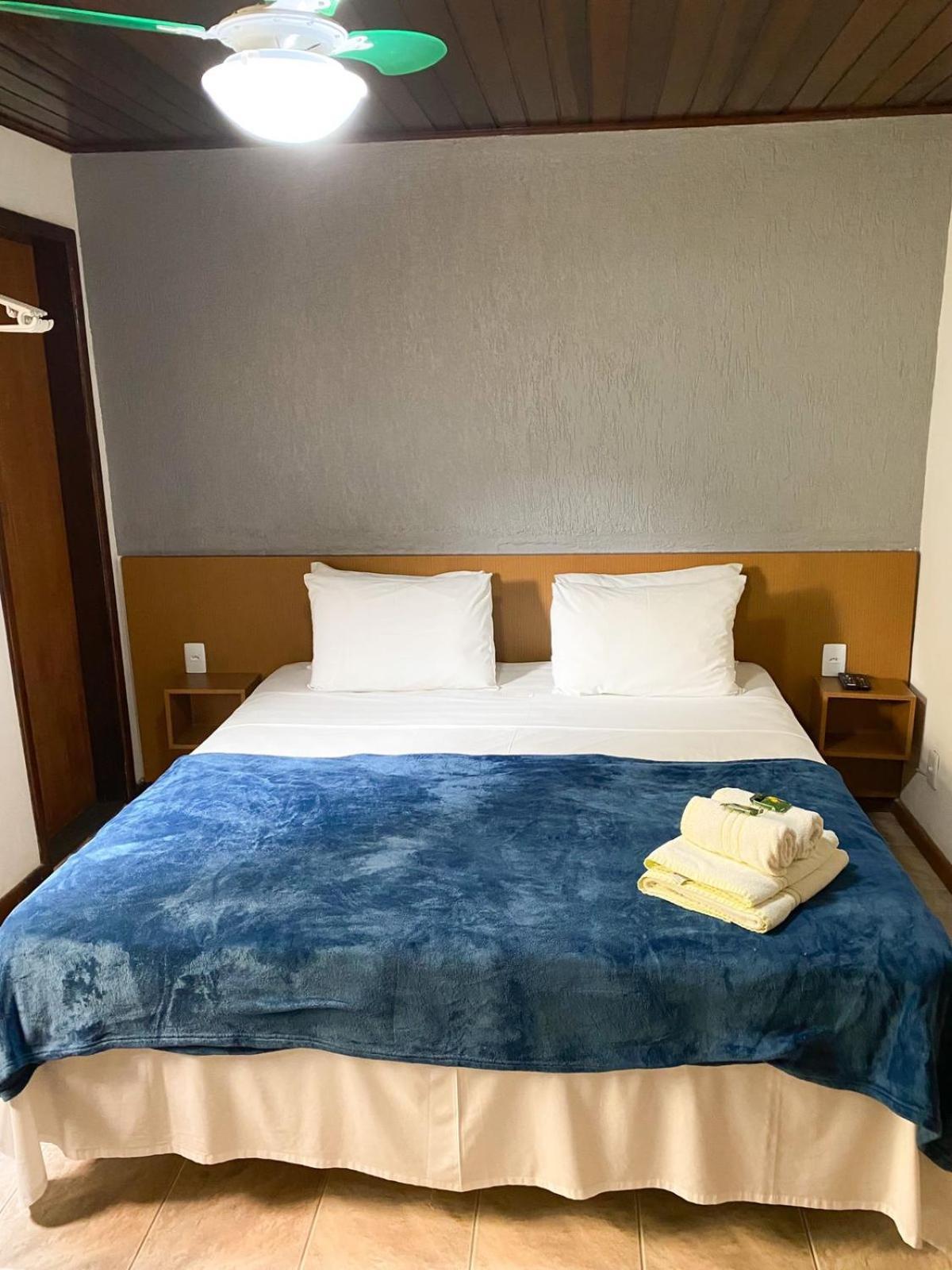 Pousada Bugio Vila do Abraao Ngoại thất bức ảnh